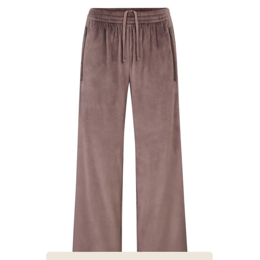 NWT SKIMS VELOUR TRACK PANTS